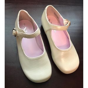 Ivory NINA Bonnett Mary Jane Toddler Girl Shoes